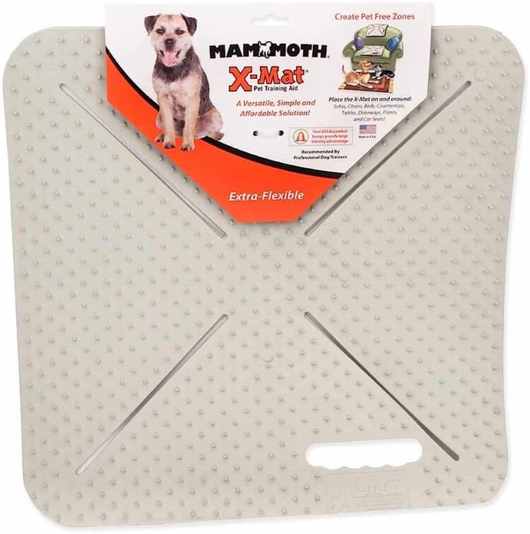 matページです★m(_ _)m X-MAT Extra Flexible Training Aid Keeps Pets Off Furniture | UPCO